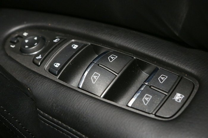 2023 Nissan Patrol Ti