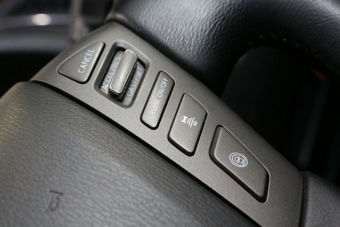 2023 Nissan Patrol Ti