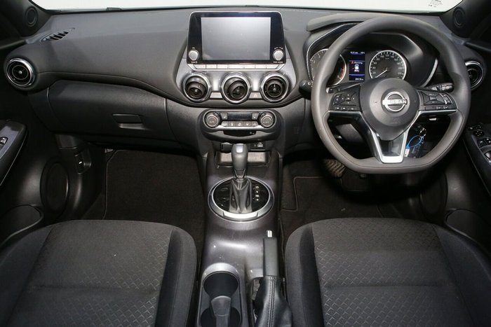 2023 Nissan JUKE ST+