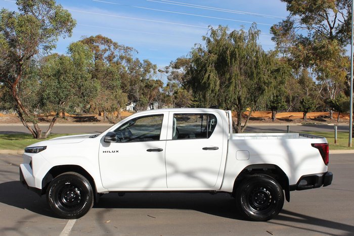 2026 Toyota Hilux Workmate