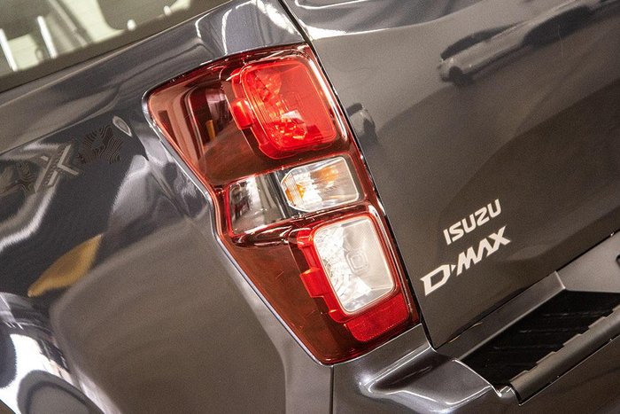 2026 Isuzu D-MAX SX