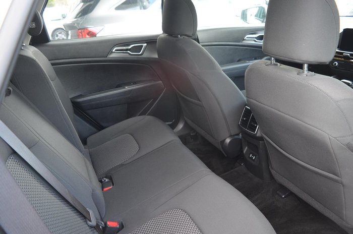 2025 Kia Sportage S