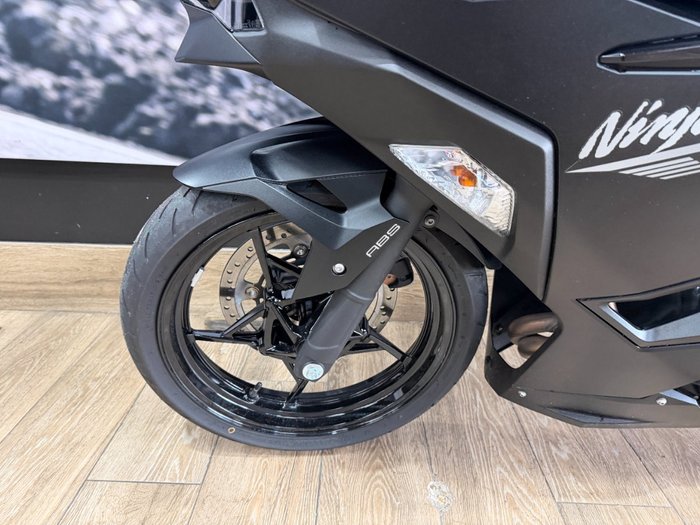 2026 Kawasaki NINJA 500 Black