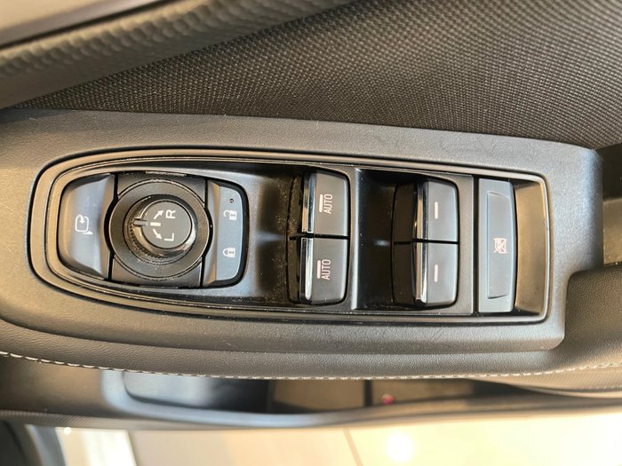 2022 Subaru Forester 2.5i