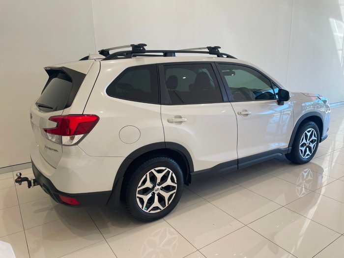2022 Subaru Forester 2.5i