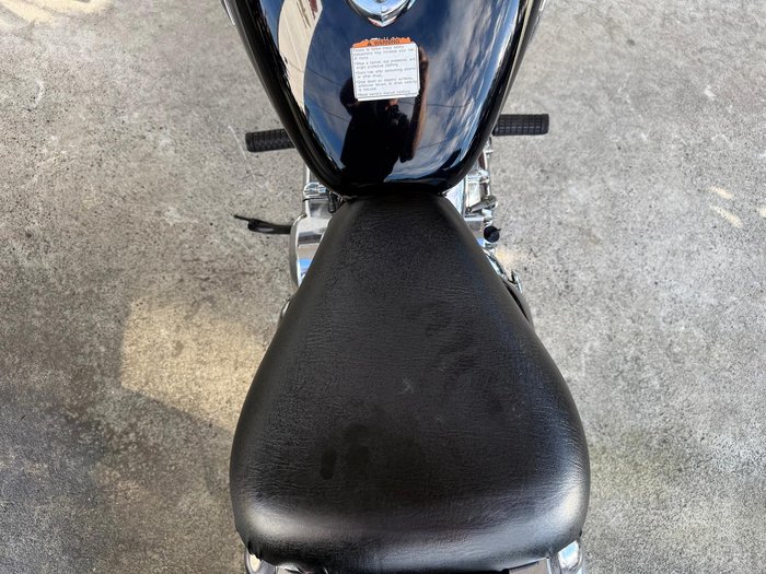 2000 Suzuki Intruder 250LC (VL250)