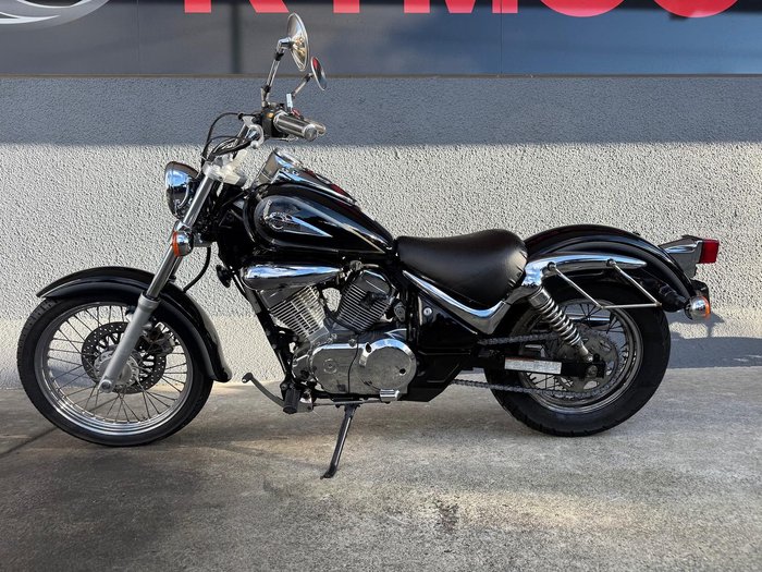 2000 Suzuki Intruder 250LC (VL250)