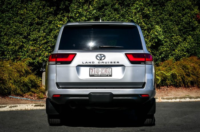 2022 Toyota Landcruiser VX