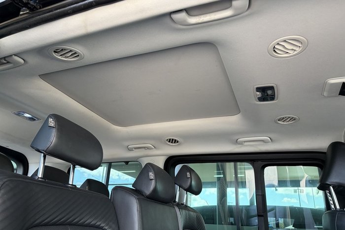2021 Hyundai STARIA Highlander