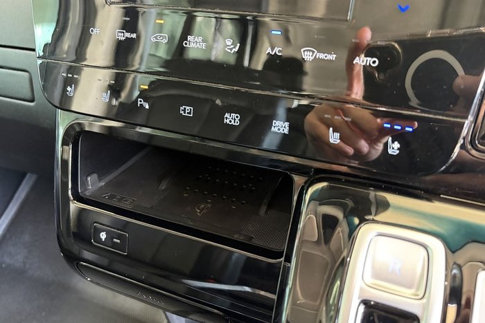 2021 Hyundai STARIA Highlander