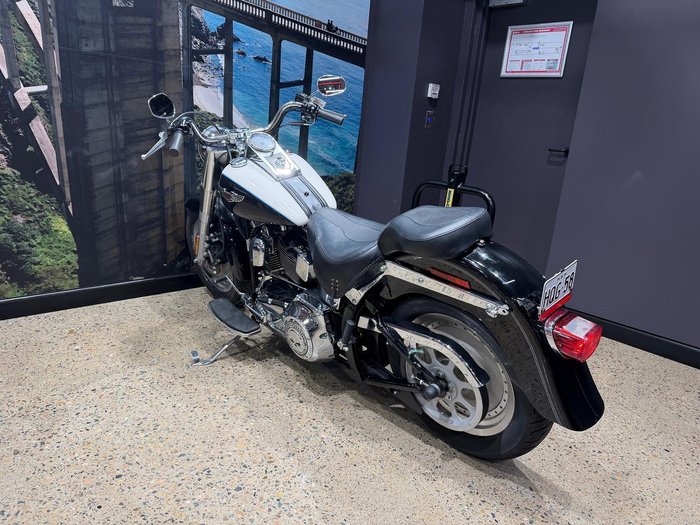 2005 Harley-Davidson Fat Boy 88 EFI (FLSTFI) Softail Black