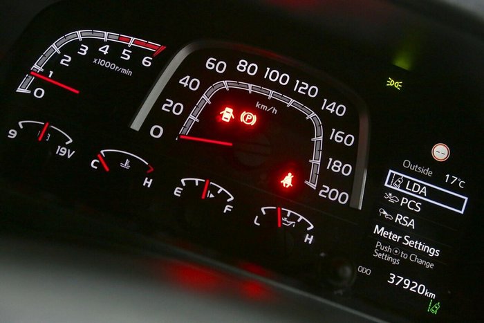 2023 Toyota Landcruiser GXL
