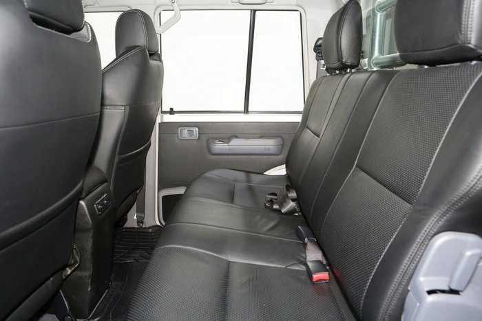 2023 Toyota Landcruiser GXL