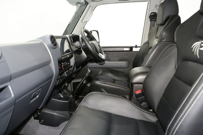 2023 Toyota Landcruiser GXL