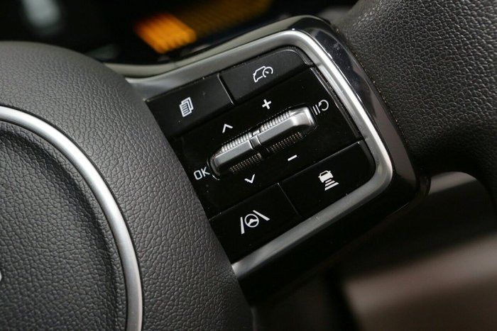 2025 Kia Carnival S