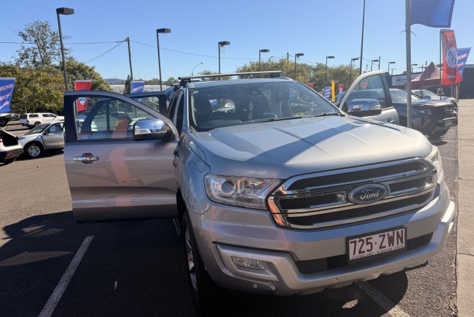 2018 FORD EVEREST TITANIUM (4WD)