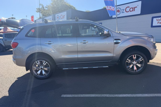 2018 FORD EVEREST TITANIUM (4WD)
