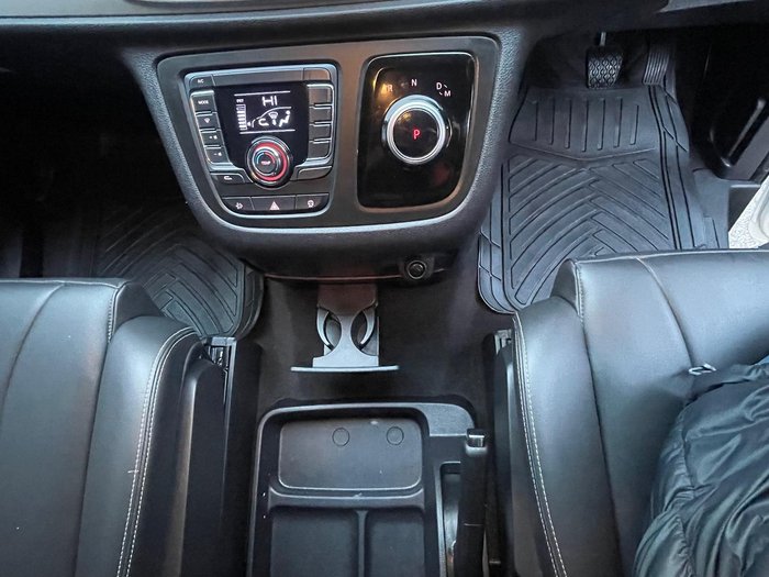 2025 LDV G10