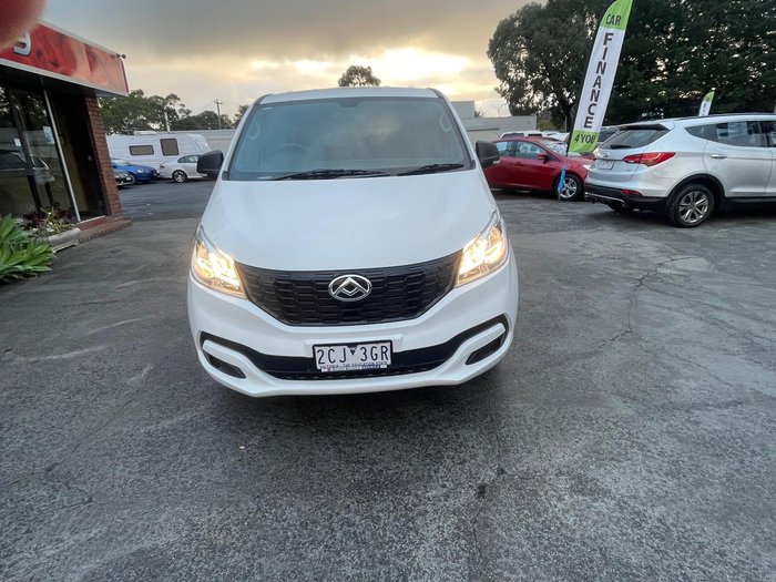 2025 LDV G10