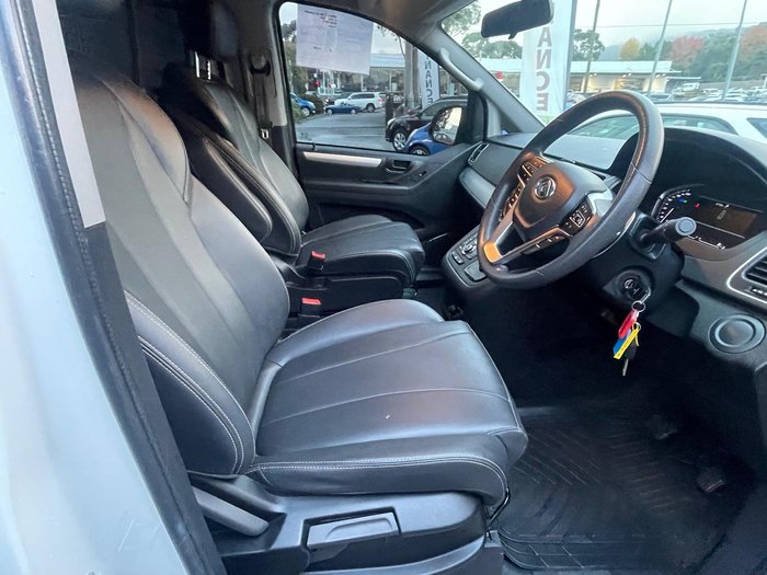 2025 LDV G10