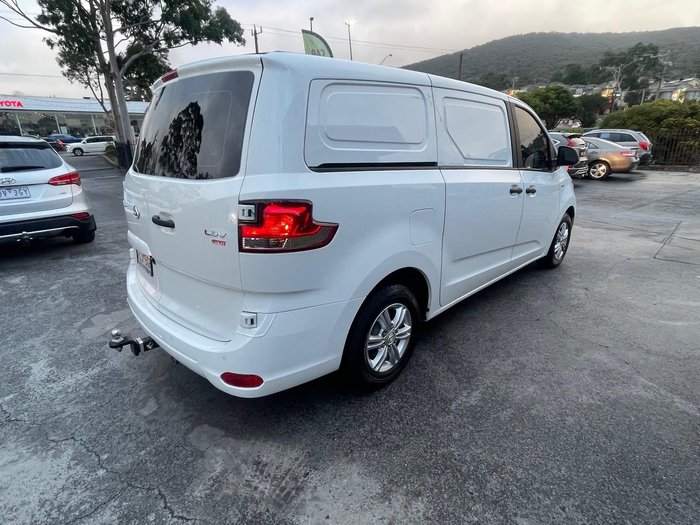 2025 LDV G10