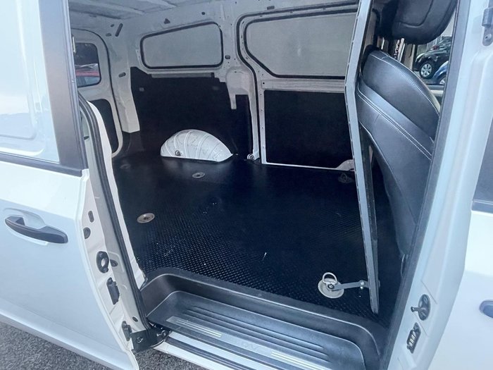 2025 LDV G10