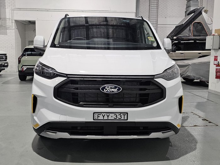 2025 Ford Transit Custom Trail LWB