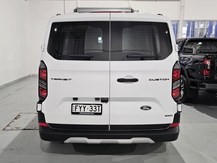 2025 Ford Transit Custom Trail LWB