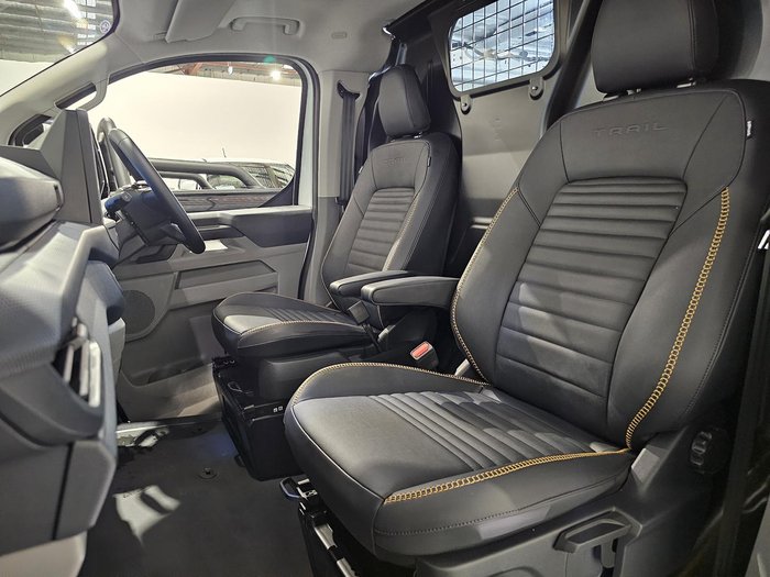 2025 Ford Transit Custom Trail LWB