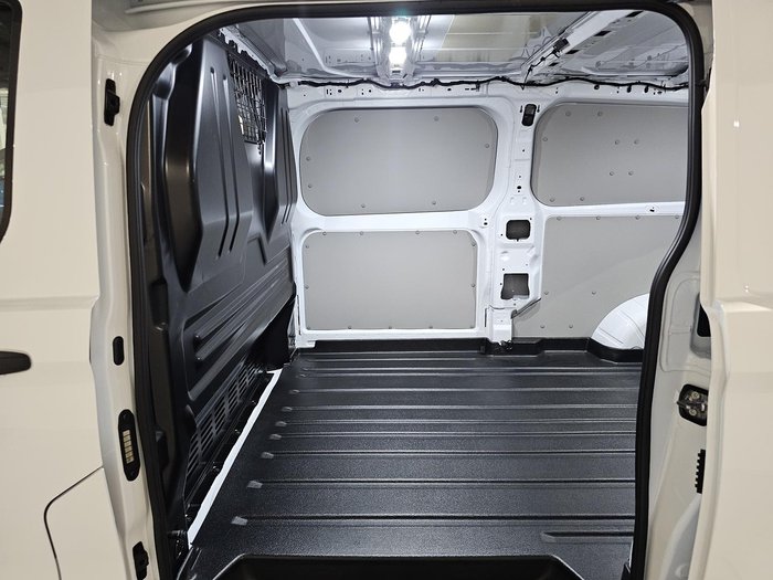 2025 Ford Transit Custom Trail LWB