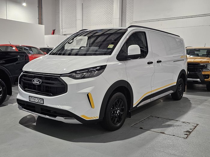 2025 Ford Transit Custom Trail LWB