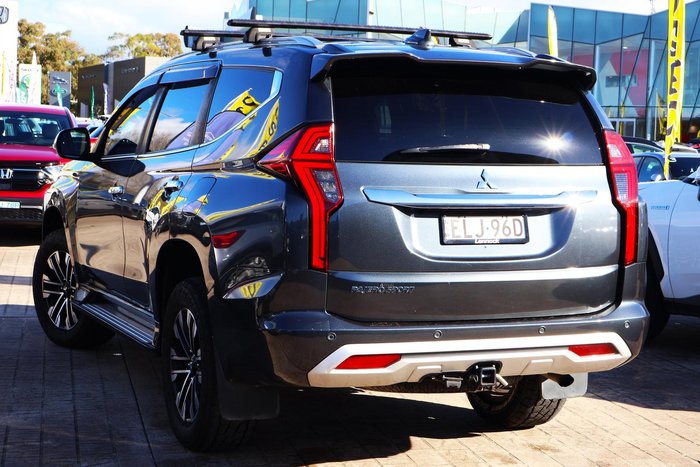 2020 Mitsubishi Pajero Sport GLS