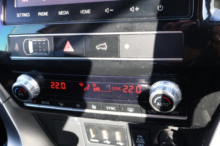 2020 Mitsubishi Pajero Sport GLS