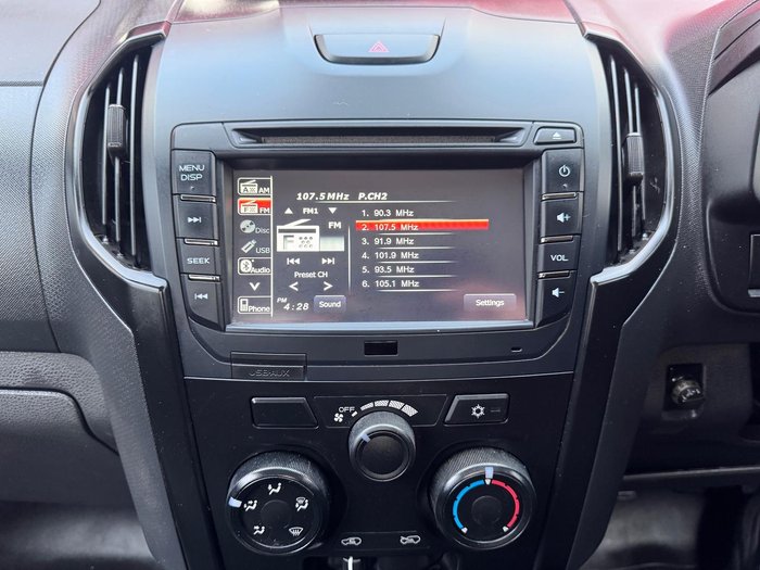 2018 Isuzu D-MAX SX MY18 4x2 Splash White