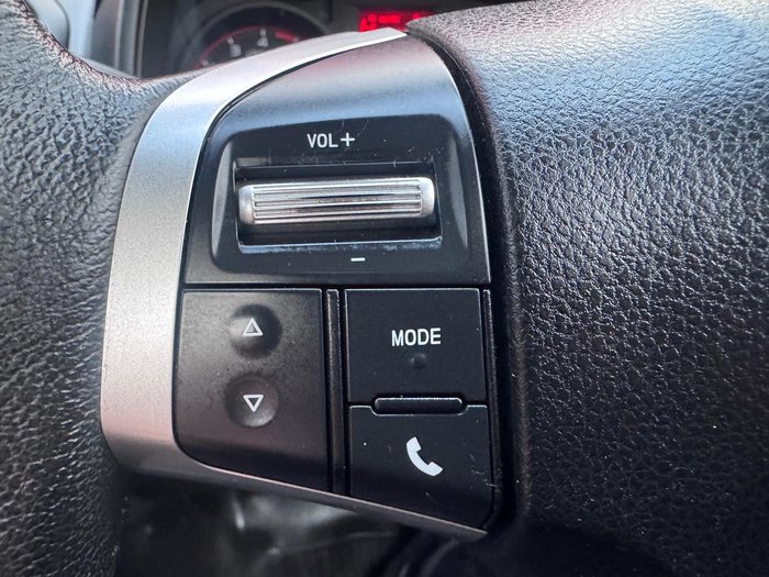 2018 Isuzu D-MAX SX MY18 4x2 Splash White