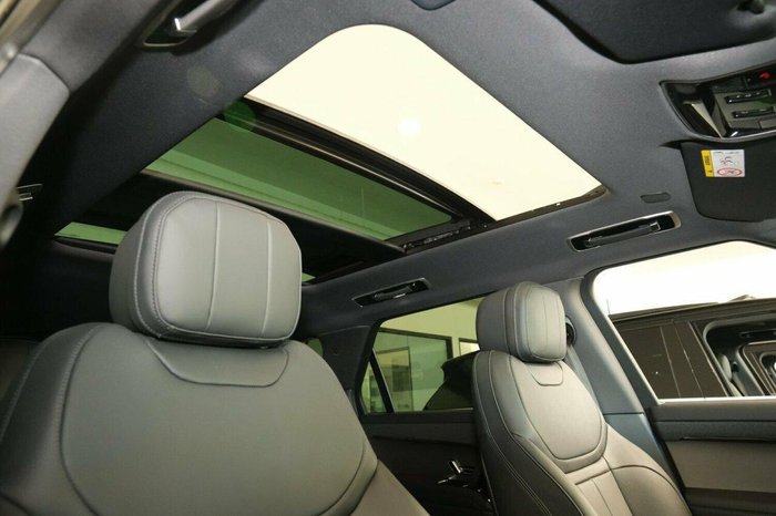 2025 Land Rover Range Rover Sport D250 Dynamic SE