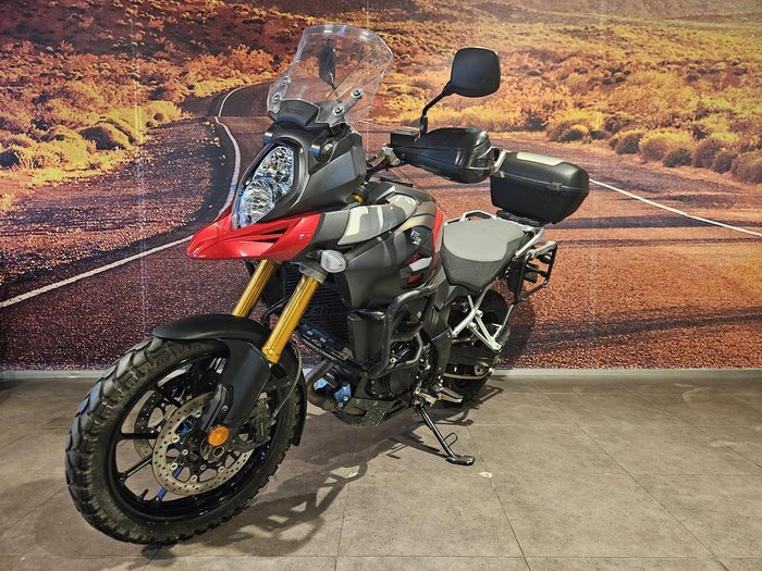2016 Suzuki V-Strom 1000 ABS (DL1000A) V-Strom Red