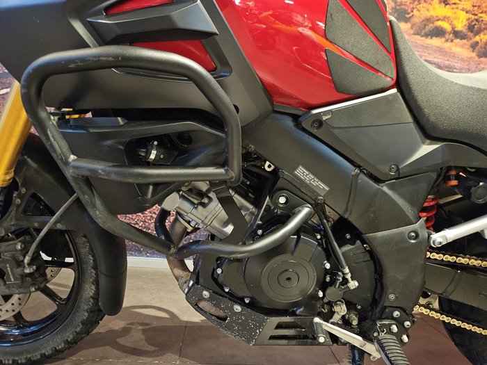 2016 Suzuki V-Strom 1000 ABS (DL1000A) V-Strom Red