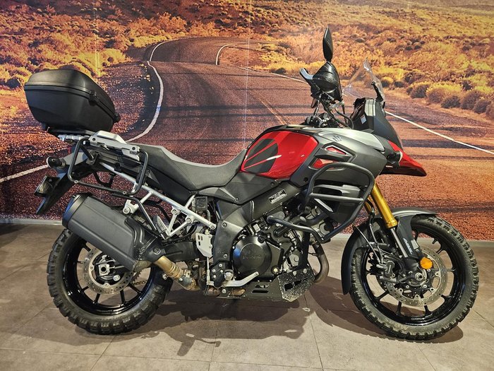 2016 Suzuki V-Strom 1000 ABS (DL1000A) V-Strom Red