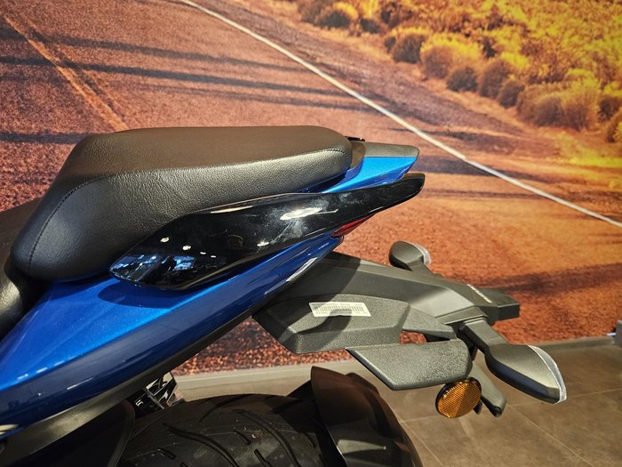 2026 Suzuki Gixxer 250 Gixxer Blue
