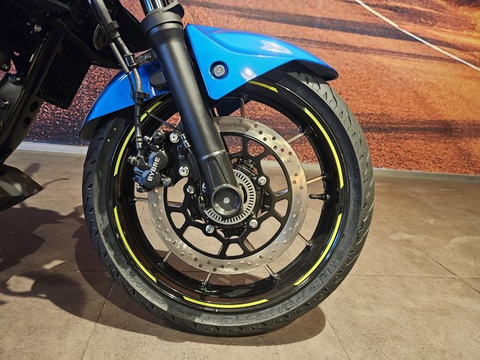 2026 Suzuki Gixxer 250 Gixxer Blue