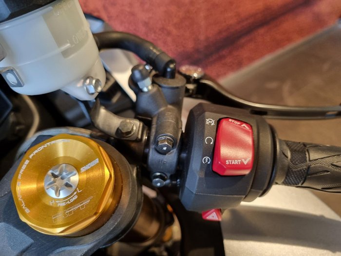 2025 Suzuki GSX-R1000 ABS GSX-R Silver