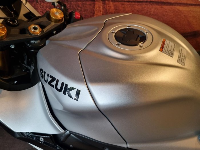 2025 Suzuki GSX-R1000 ABS GSX-R Silver