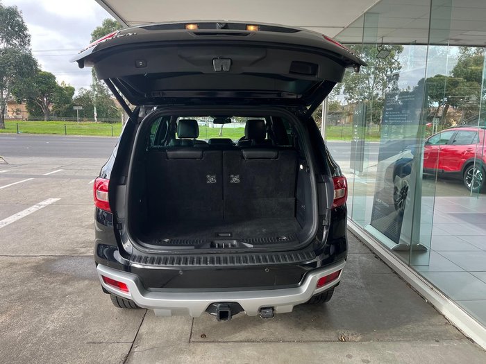 2022 Ford Everest Titanium