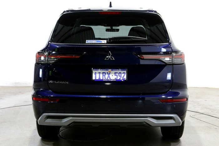 2025 Mitsubishi Outlander LS