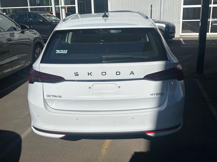 2026 SKODA Octavia Select mHEV