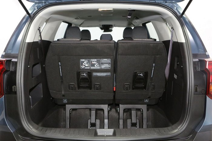 2025 Kia Carnival S