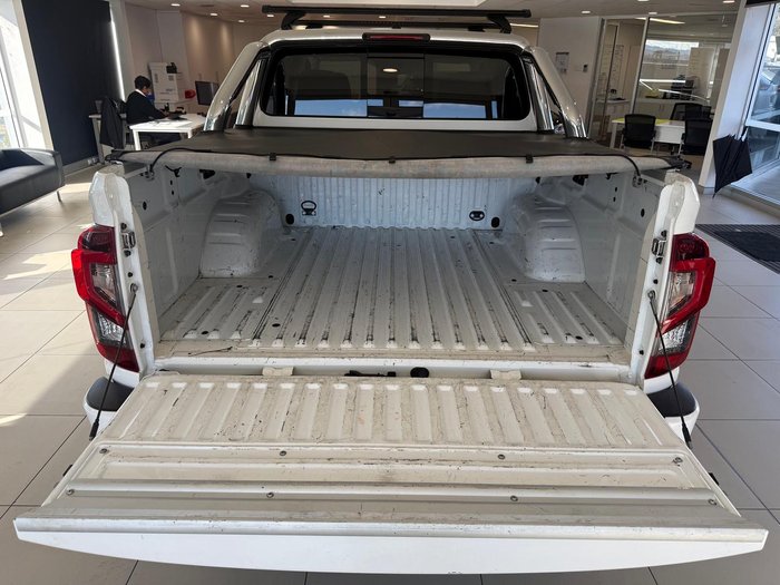 2021 Nissan Navara ST