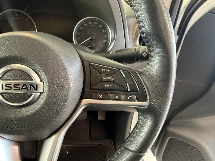 2021 Nissan Navara ST