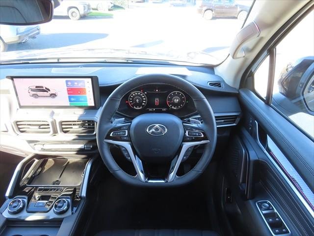 2025 LDV D90 Executive